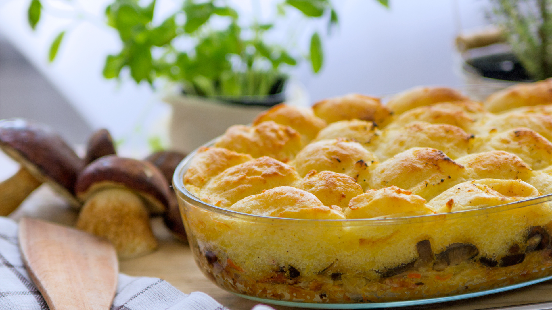 Przepis na ziemniaczaną zapiekanke z grzybami i kapustą